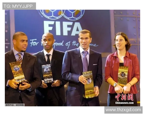 足球界的传奇对决谁是当今最强足球明星的王者之争