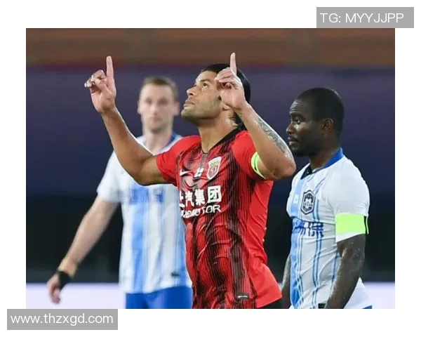 重庆足球队以54分领跑世锦赛积分榜展现强劲实力 重庆足球队以54分领跑世锦赛积分榜展现强劲实力